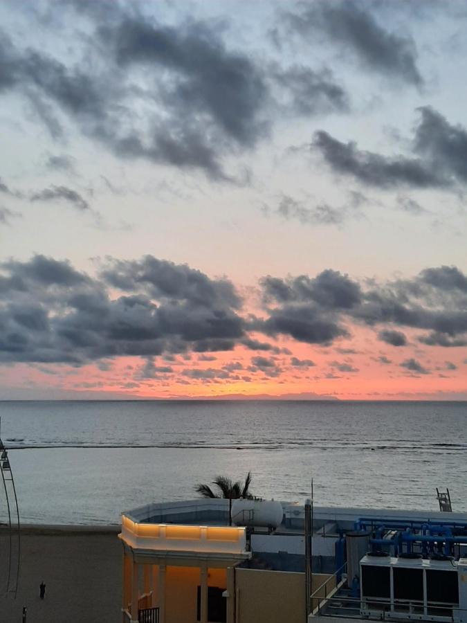 Malibu Canteras Atico 23 Vista Mar - Seaview Penthouse (Adults Only) ลาสปัลมาส เด กรานคานาเรีย ภายนอก รูปภาพ